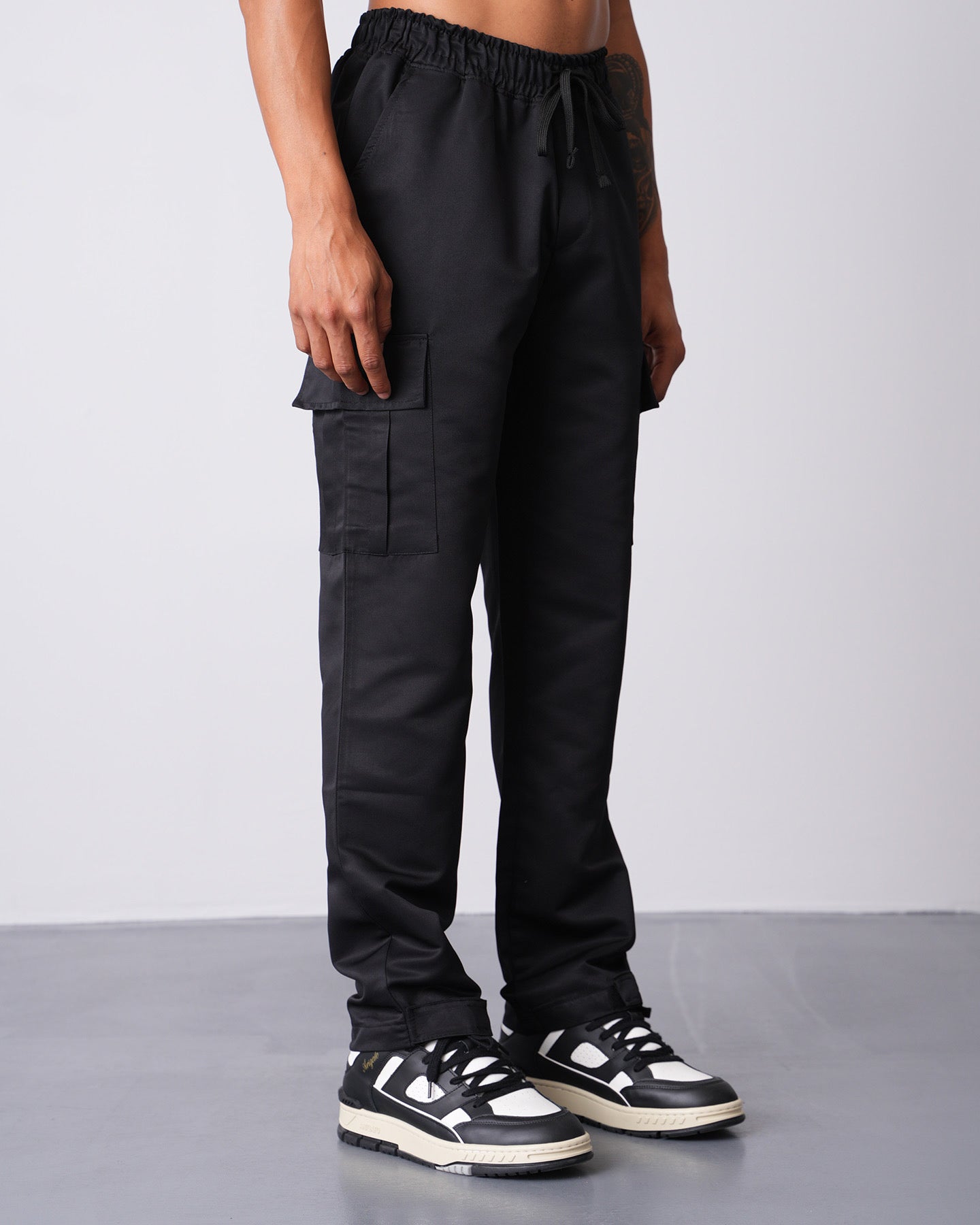 Ikao cargo black jeans